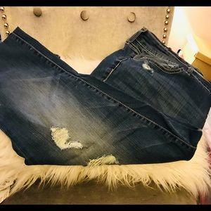 Torrid Distressed Skinny Jeans. Size 20